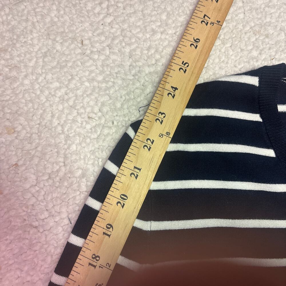 DKNY Top Womens XL Black White Striped Peplum V-Neck Knit Long Sleeve NWT - Picture 9 of 10